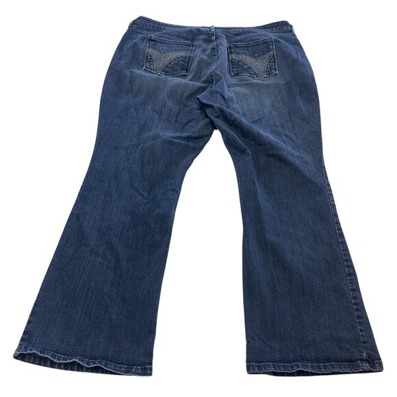 Levis Demi Curve Boot Jeans Womens 20W Blue Mid Rise Stretch Denim Bootcut - Picture 2 of 8